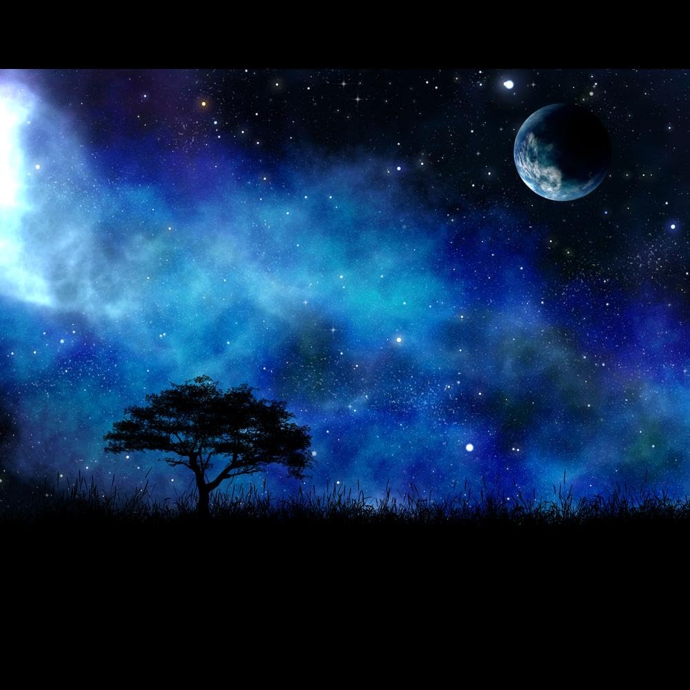 Arbre dans la nuit lunaire et bleutée pour texte « Avant la guerre » par Sylviane Bauer-Motti, artiste intuitive